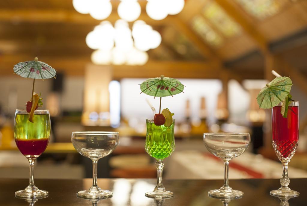 Dolphin Hotel Визакхапатнам Екстериор снимка